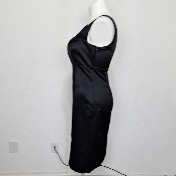Banana Republic Black Quiet Luxury Minimalist Silk Blend Sheath Midi Dress Sz.12 - Picture 9 of 13